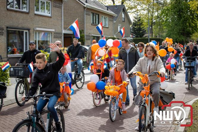 ’t Harde kleurt oranje, gezelligheid op z’n best tijdens Koningsdag 2026! - &copy; NWVFoto.nl